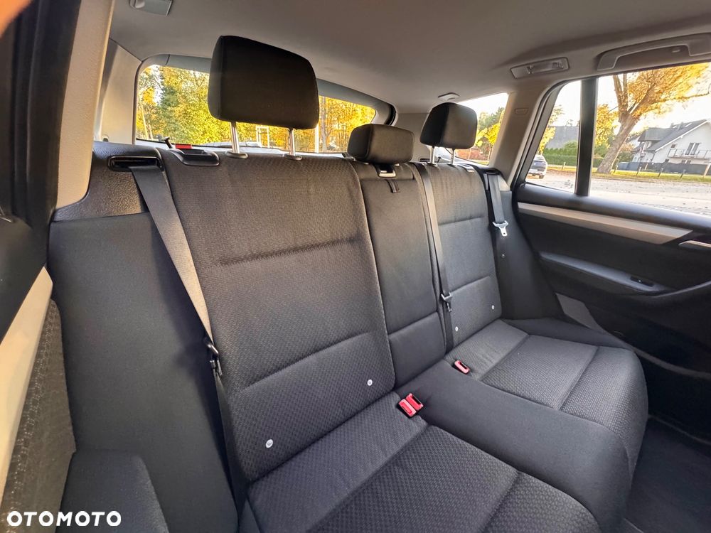 BMW X3 xDrive20d - 37