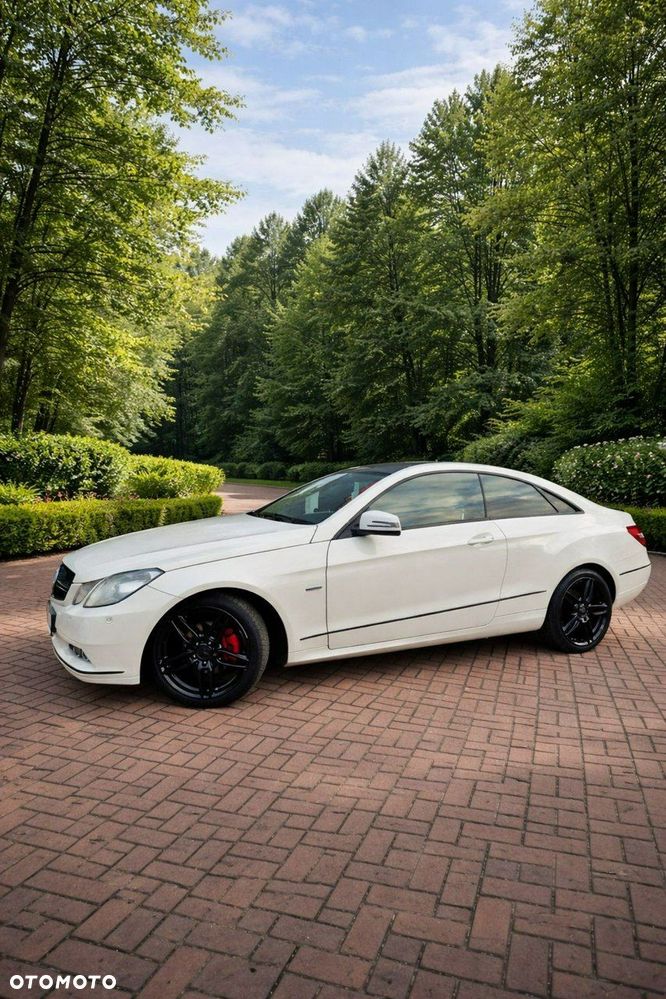 Mercedes-Benz Klasa E - 2