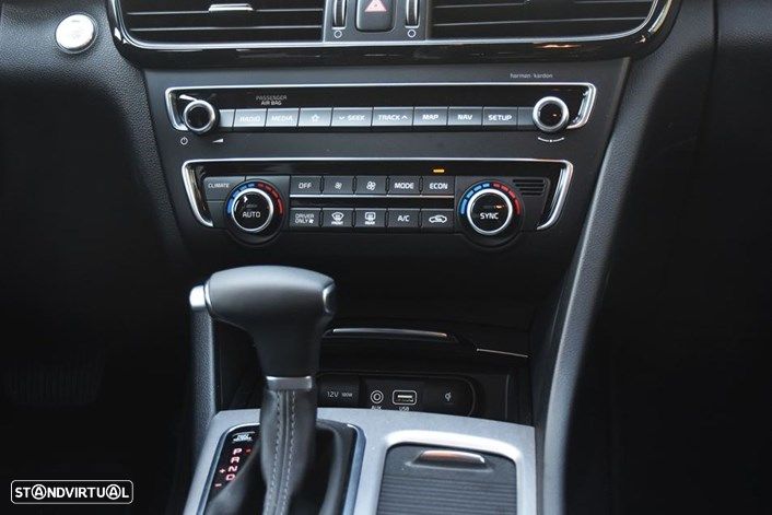 Kia Optima SW 2.0 CVVT PHEV - 15
