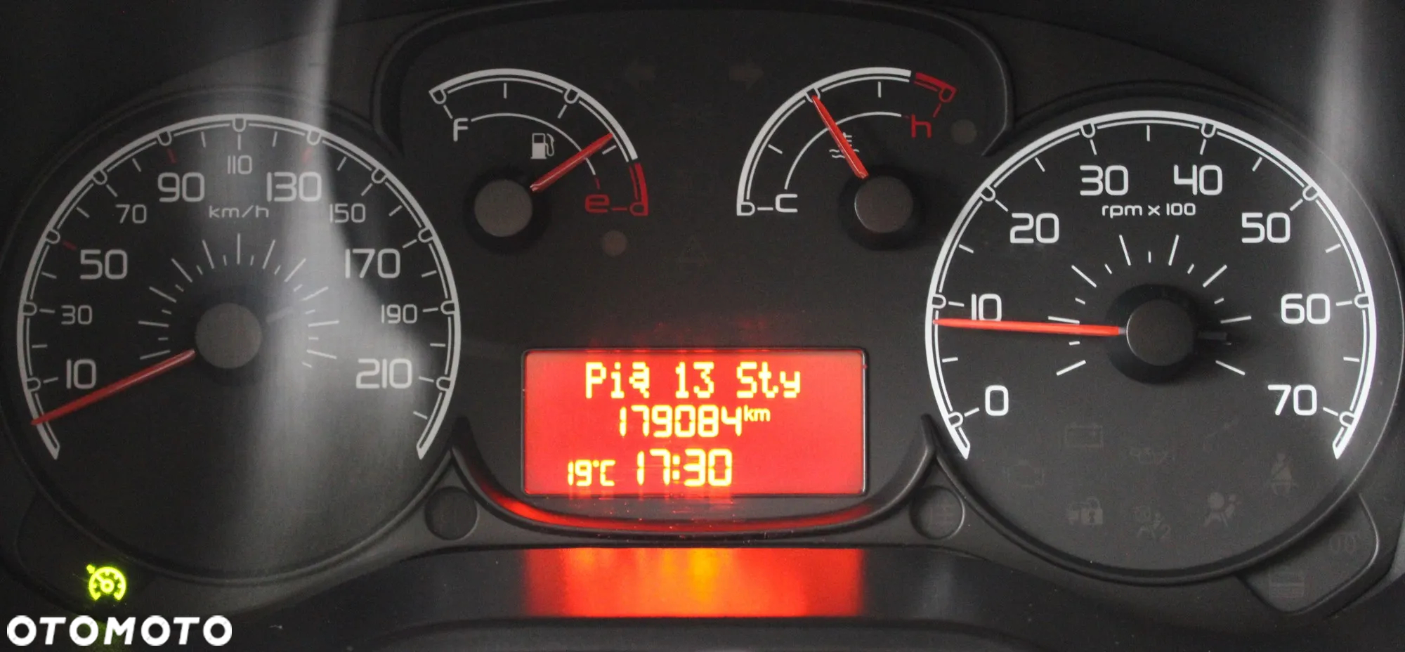 Fiat Doblo 1.4 T-Jet 16V Lounge - 37