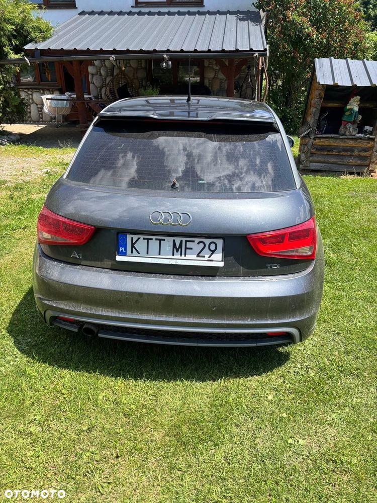 Audi A1 3-drzwiowe 1.6 TDI Ambition - 4
