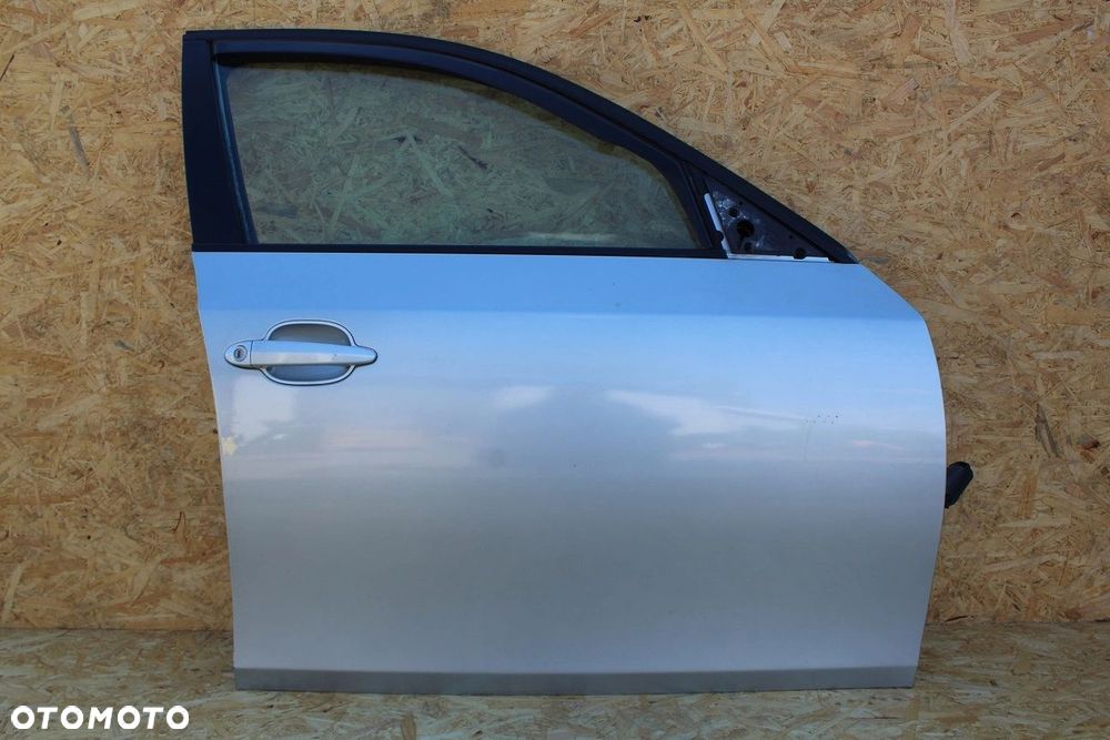 Drzwi PRAWE prawy przód BMW e60 e61 kompletne TITANSILBER - 1