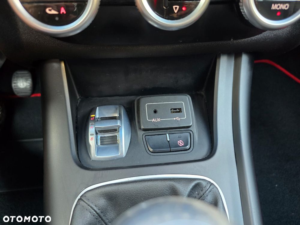 Alfa Romeo Giulietta 1.4 TB 16V Super - 28