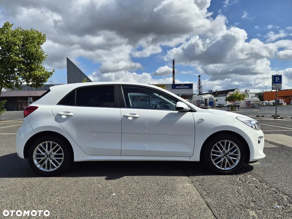 Kia Rio 1.2 XL - 4
