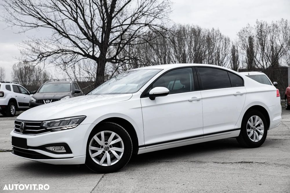 Volkswagen Passat 2.0 TDI SCR DSG Business - 38
