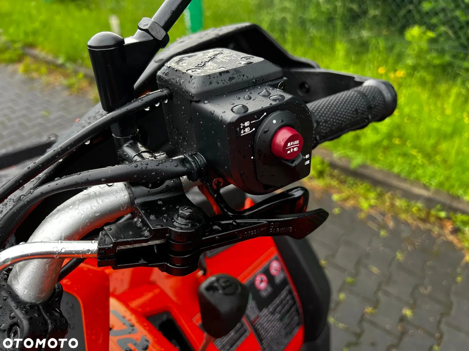 CFMoto CForce - 17