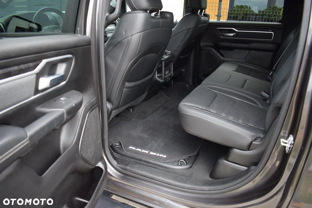 RAM 1500 Quad Cab Longbed Bighorn - 8