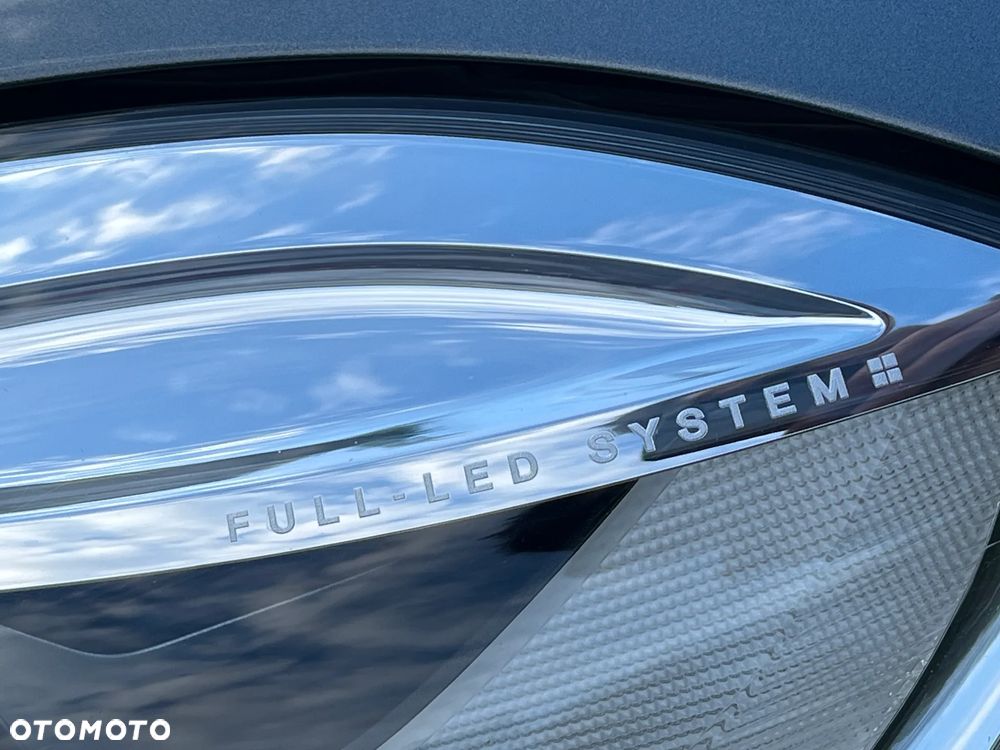 Volvo V40 T3 Drive-E Inscription - 34