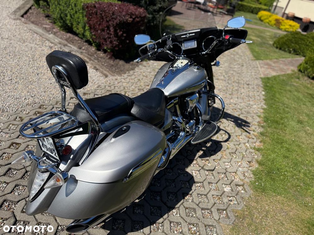 Yamaha XV - 11