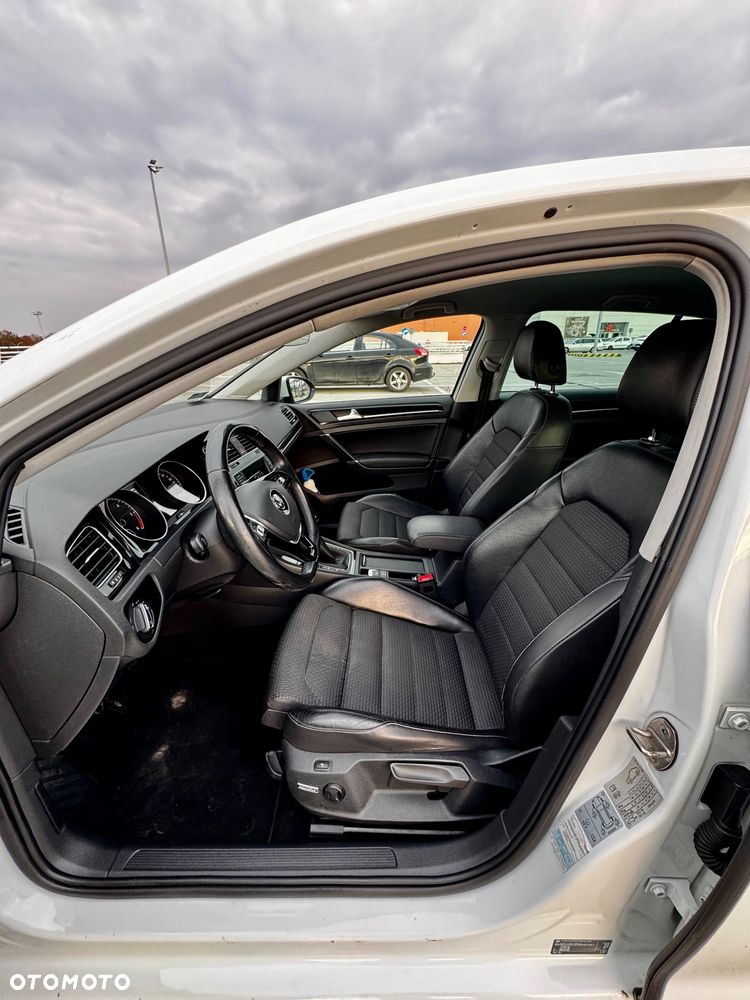 Volkswagen Golf 1.6 TDI BMT Highline - 17