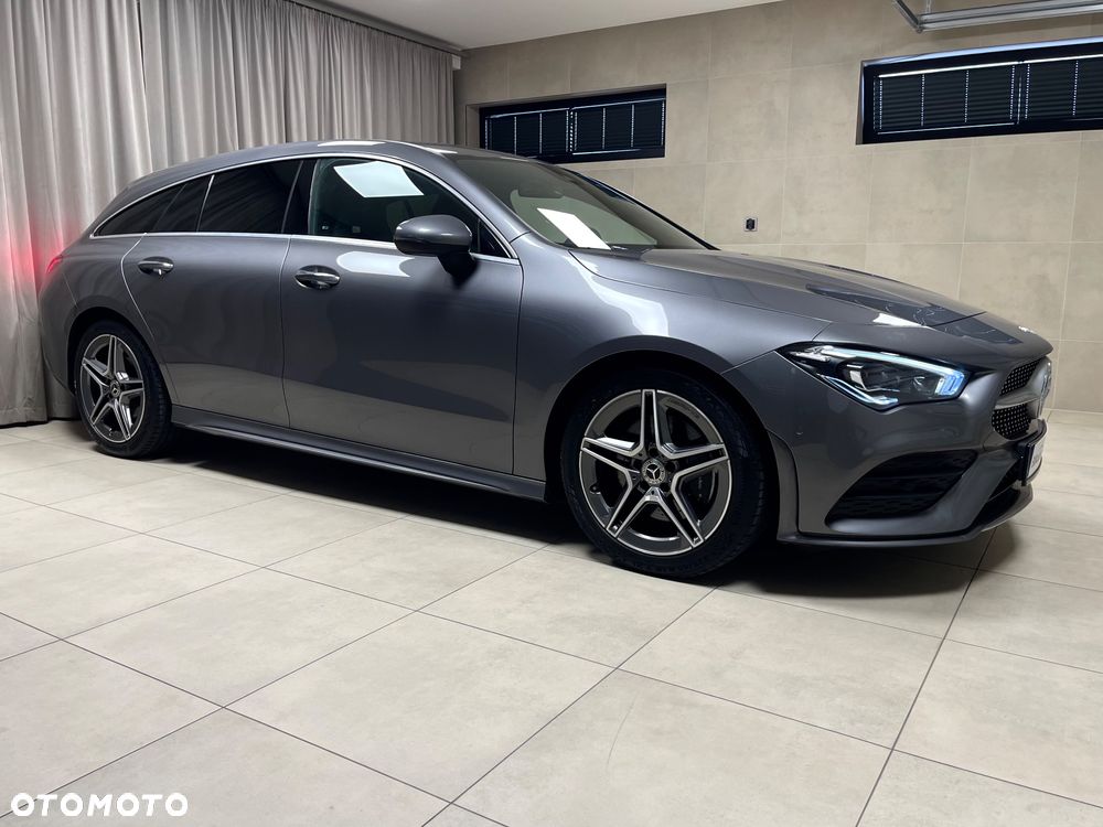 Mercedes-Benz CLA 200 AMG Line 7G-DCT - 34