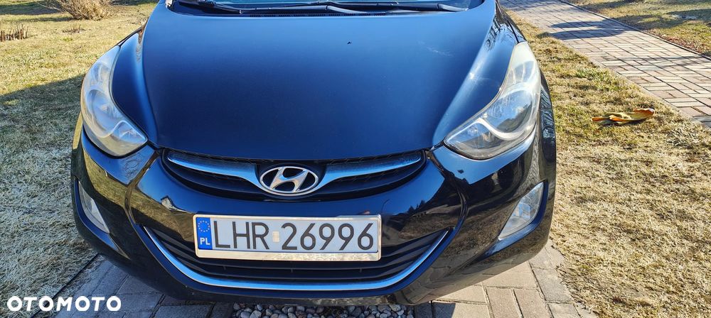 Hyundai Elantra 1.6 Comfort - 6