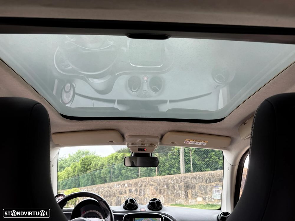 Smart ForTwo Coupé EQ Brabus Style - 29