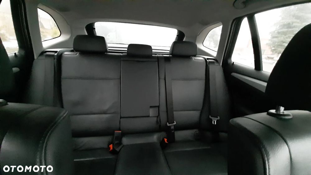 BMW X1 sDrive20d - 13