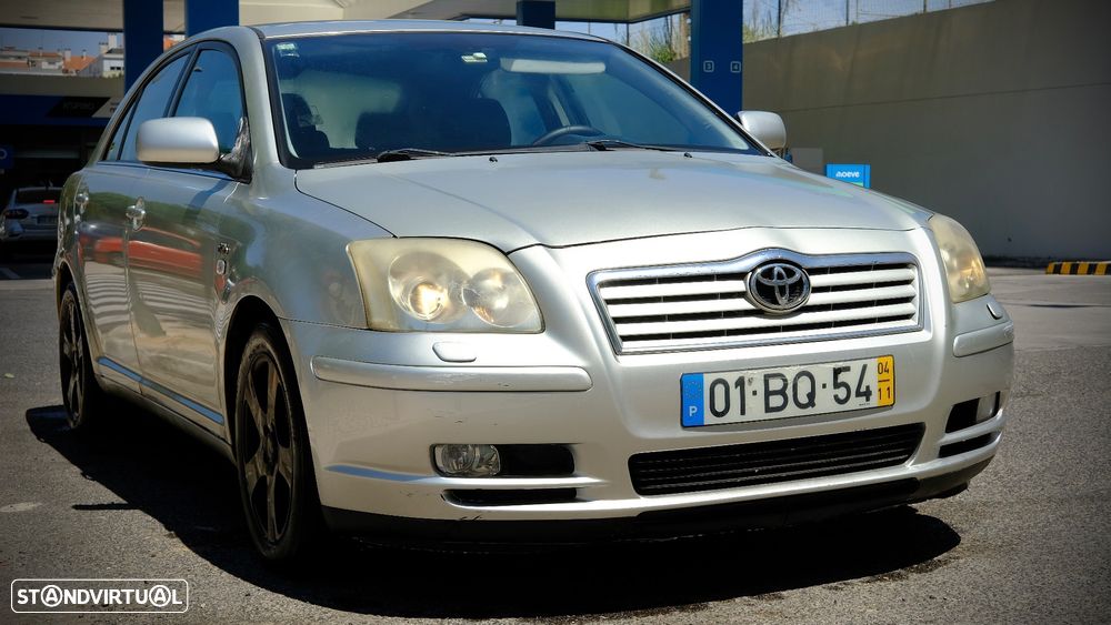 Toyota Avensis 2.0 D-4D - 1