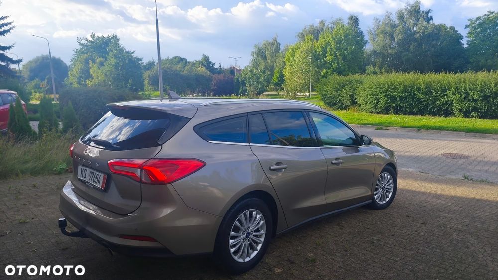 Ford Focus 2.0 EcoBlue Titanium - 27