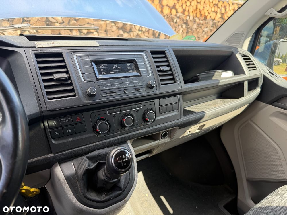 Volkswagen Transporter L2H1 Plus Comfortline - 10