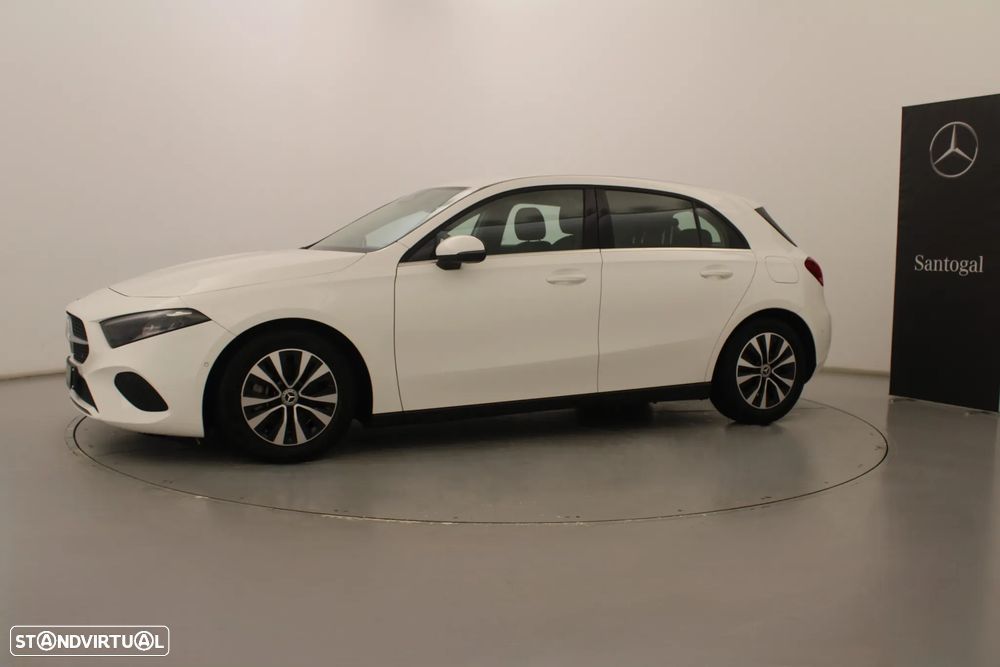 Mercedes-Benz A 200 Standard - 12