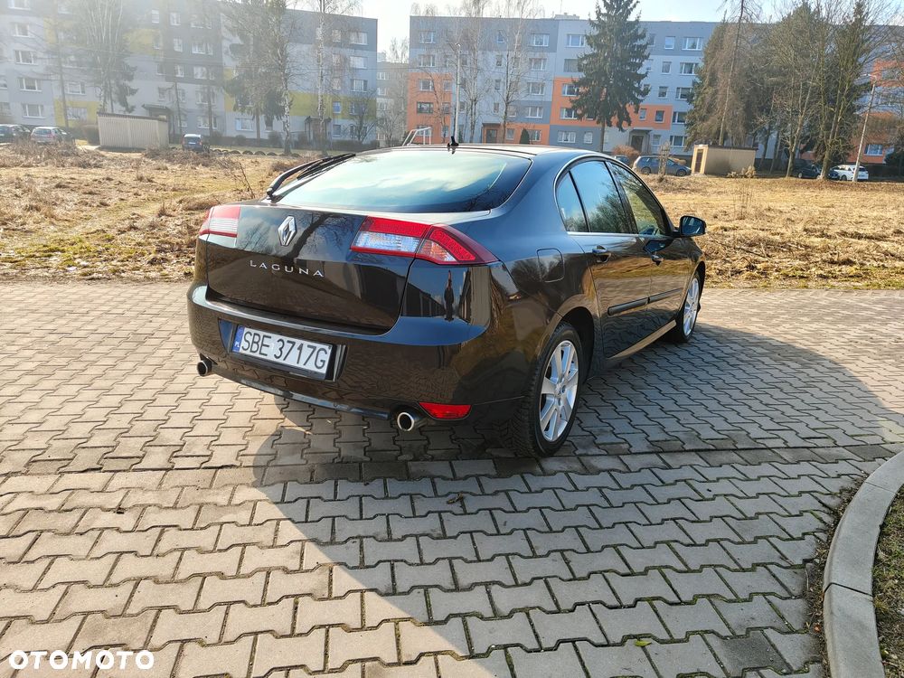 Renault Laguna 2.0 dCi Black Edition - 2