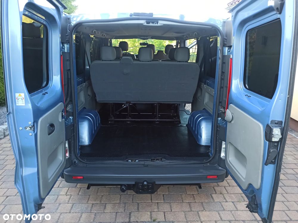 Opel Vivaro L2H1 2.9t - 8
