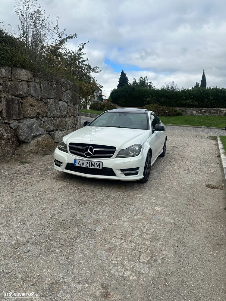 Mercedes-Benz C 220