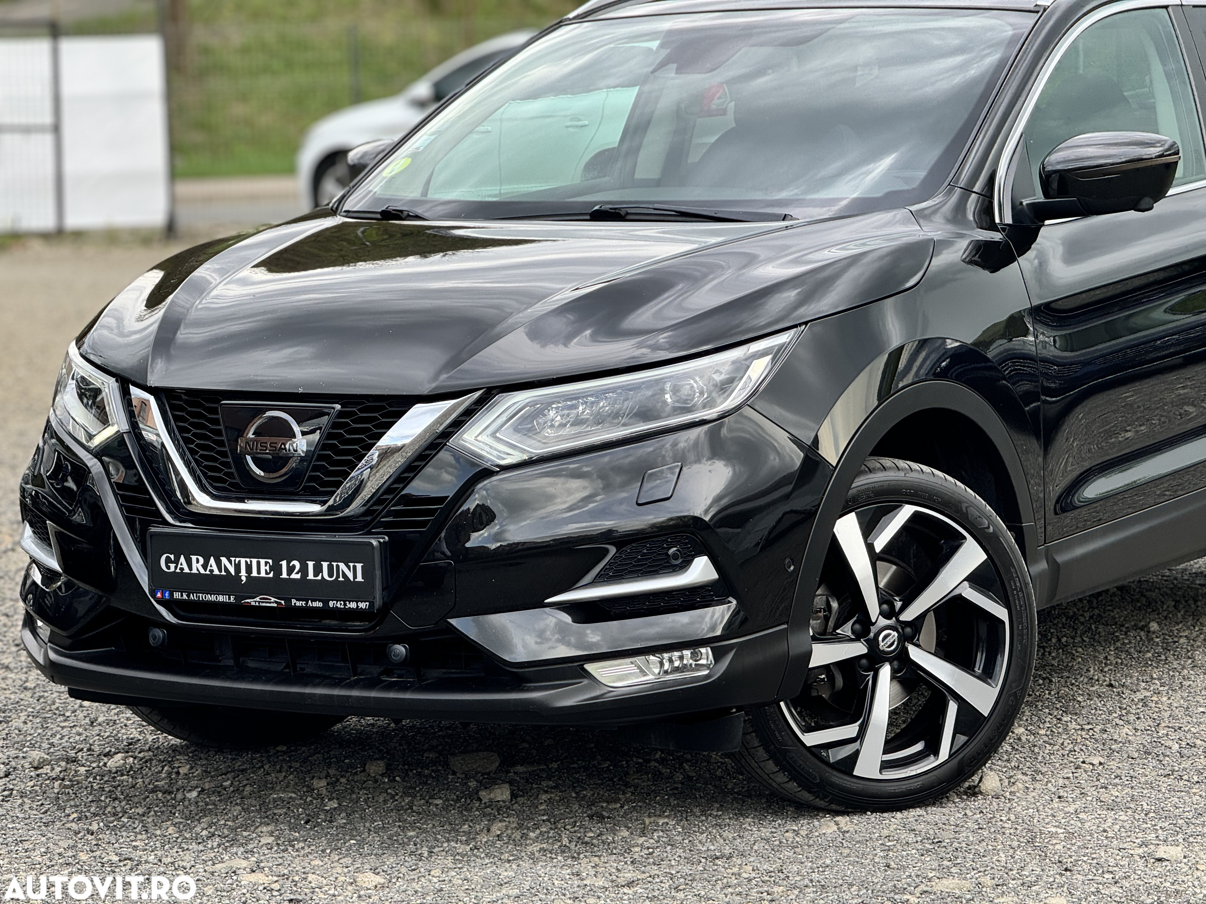 Nissan Qashqai 1.6 DCI Xtronic TEKNA+ - 17