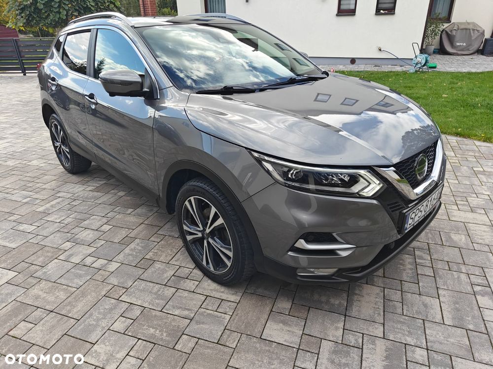 Nissan Qashqai 1.3 DIG-T N-Connecta - 2