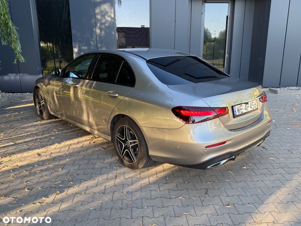 Mercedes-Benz Klasa E 220 d 4-Matic AMG - 13