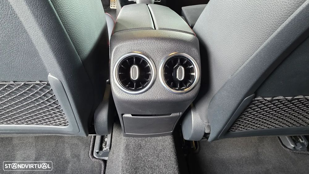 Mercedes-Benz A 180 d AMG Line Aut. - 33