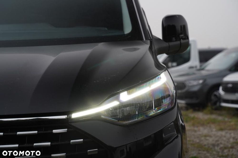 Ford Tourneo Custom 2.0 EcoBlue 320 L2 Titanium - 27