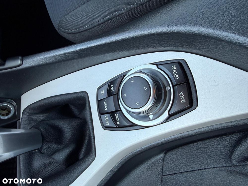 BMW X1 xDrive18d xLine - 26