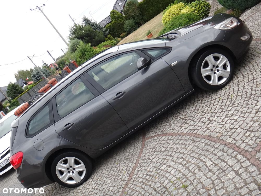 Opel Astra 1.6 Innovation - 3