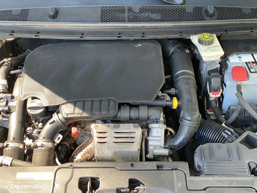 Peugeot 308 1.2 PureTech Active J17 - 7