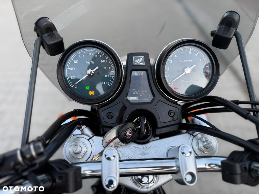 Honda CB - 36