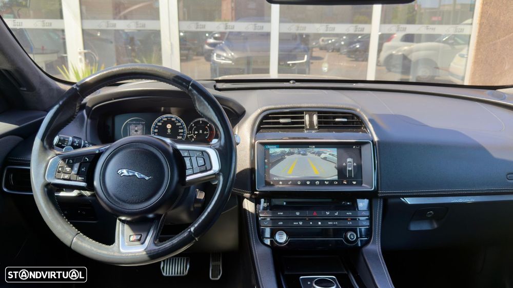 Jaguar F-Pace 3.0 TDV6 S AWD Aut. - 8