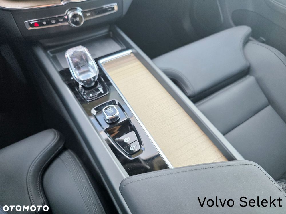 Volvo XC 60 - 31