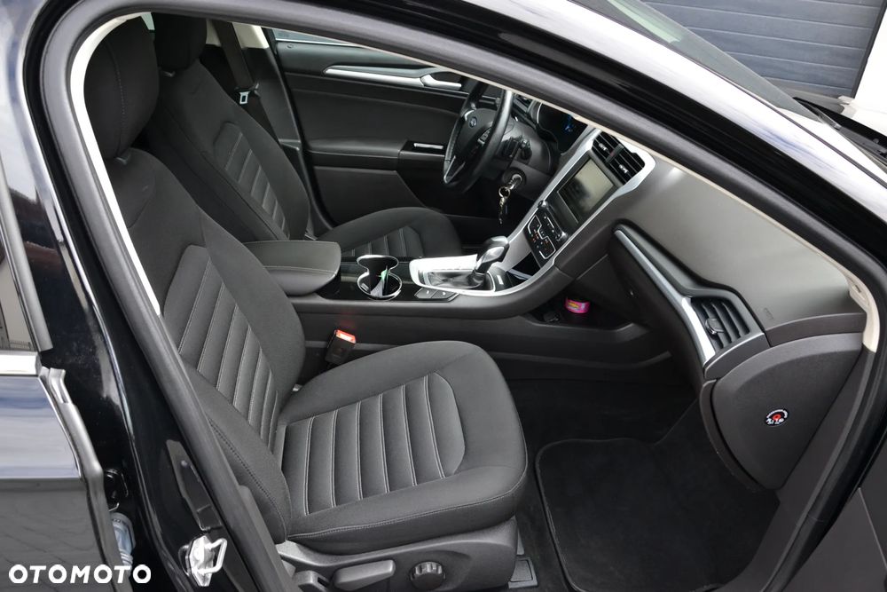 Ford Mondeo 2.0 TDCi Titanium PowerShift - 7