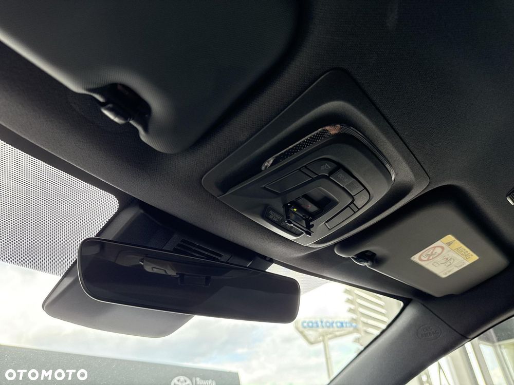 Toyota Corolla 2.0 Hybrid Comfort - 25