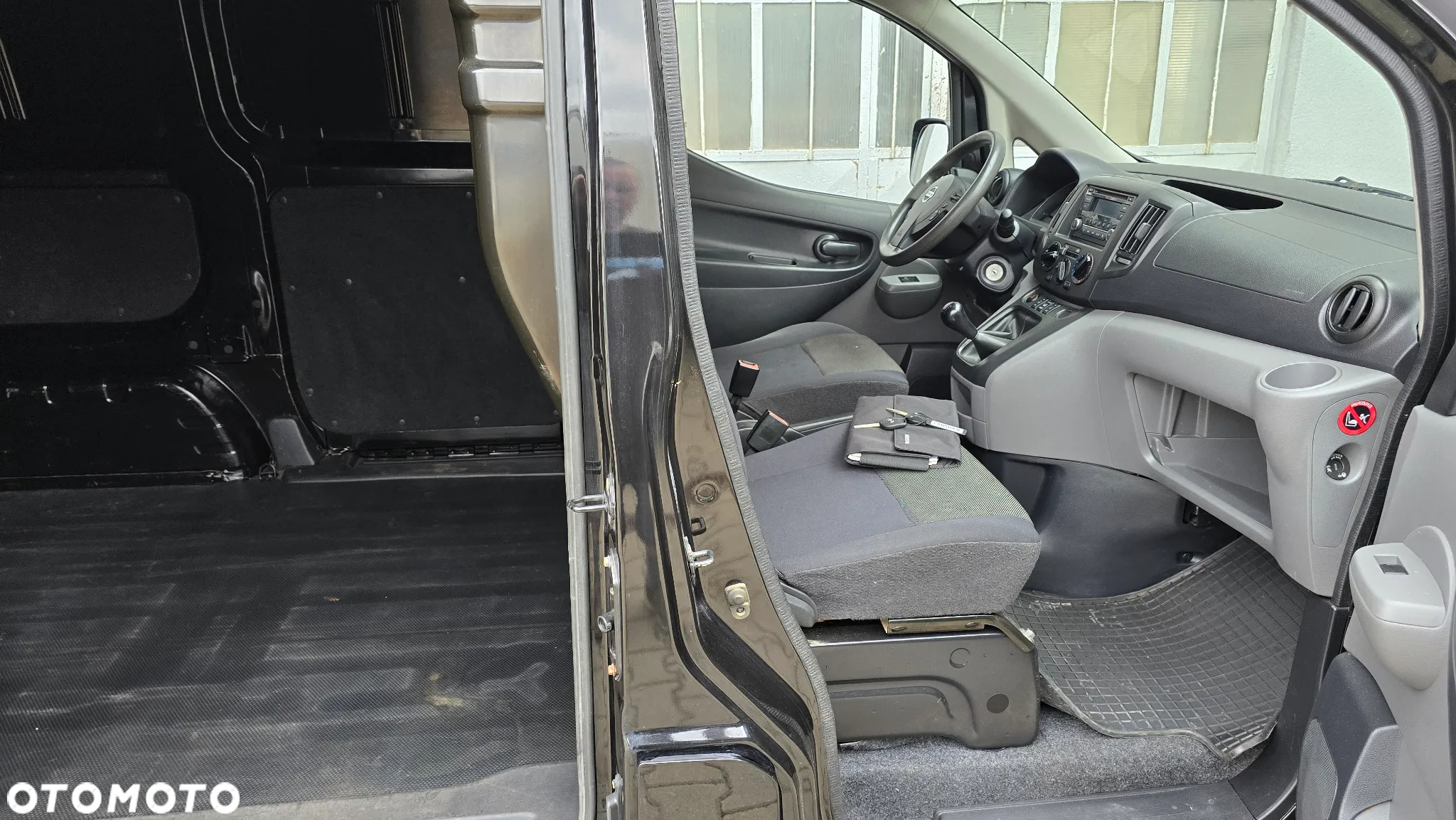 Nissan NV 200 - 18