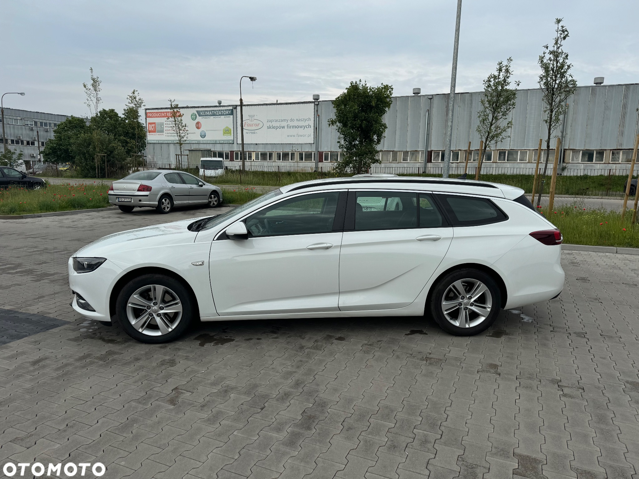 Opel Insignia Grand Sport 1.6 Diesel Automatik Edition - 2