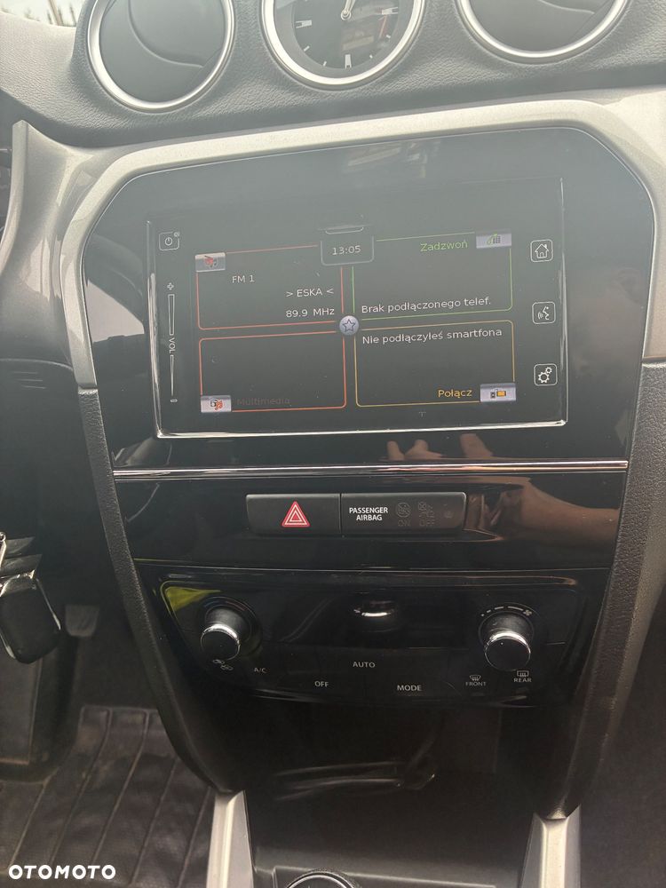 Suzuki Vitara 1.6 Premium 4WD - 7