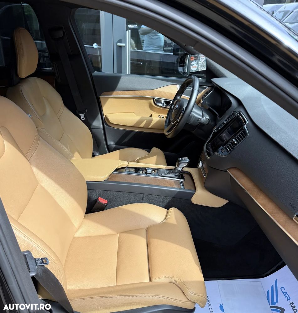 Volvo XC 90 D5 AWD Momentum - 8