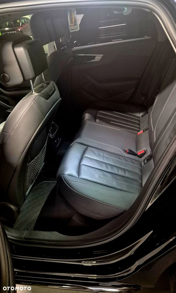 Audi A4 Limousine 40 TFSI mHEV Advanced S tronic - 31
