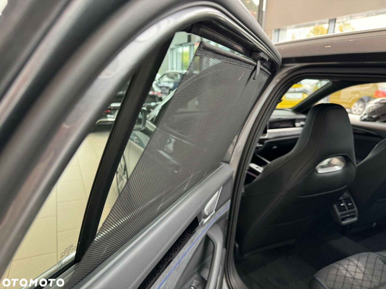 Volkswagen Passat - 29