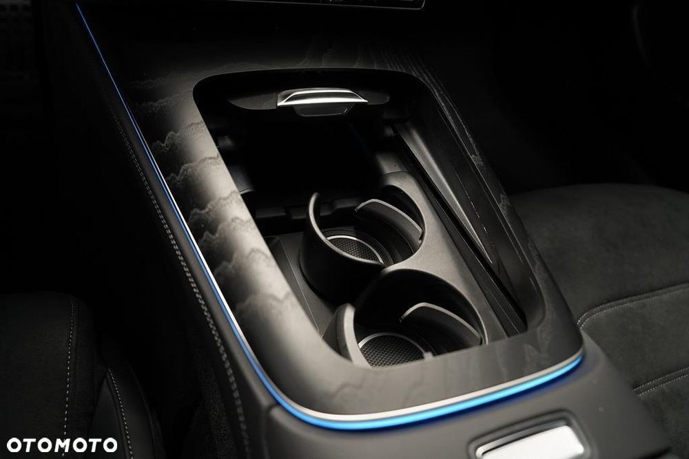 Mercedes-Benz Klasa E 220 d mHEV 4-Matic AMG 9G-Tronic - 15