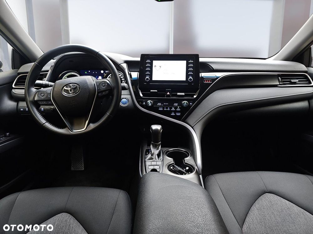 Toyota Camry 2.5 Hybrid Comfort CVT - 8
