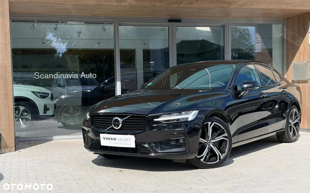 Volvo S60 B5 B AWD Plus Dark - 3
