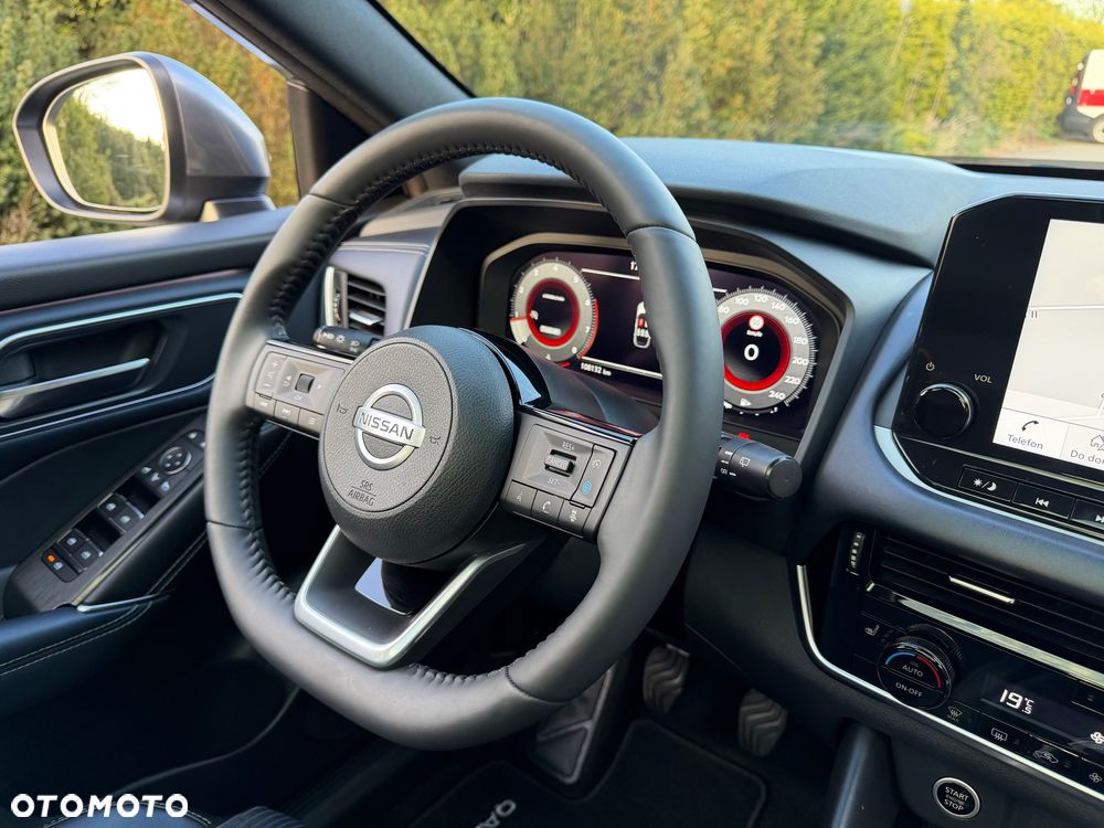 Nissan Qashqai 1.3 DIG-T MHEV Tekna - 37