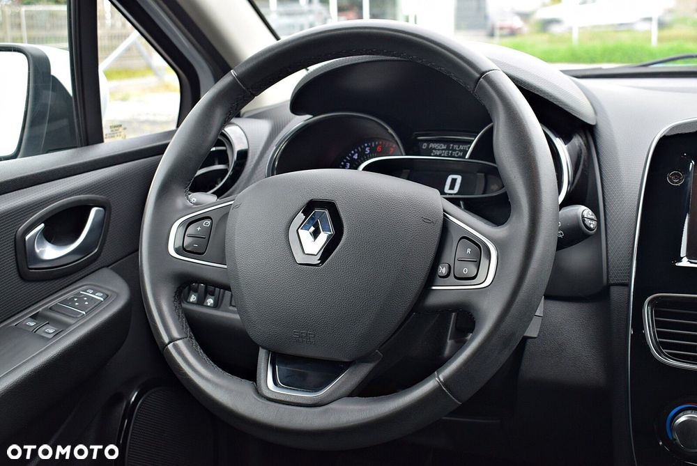 Renault Clio - 16