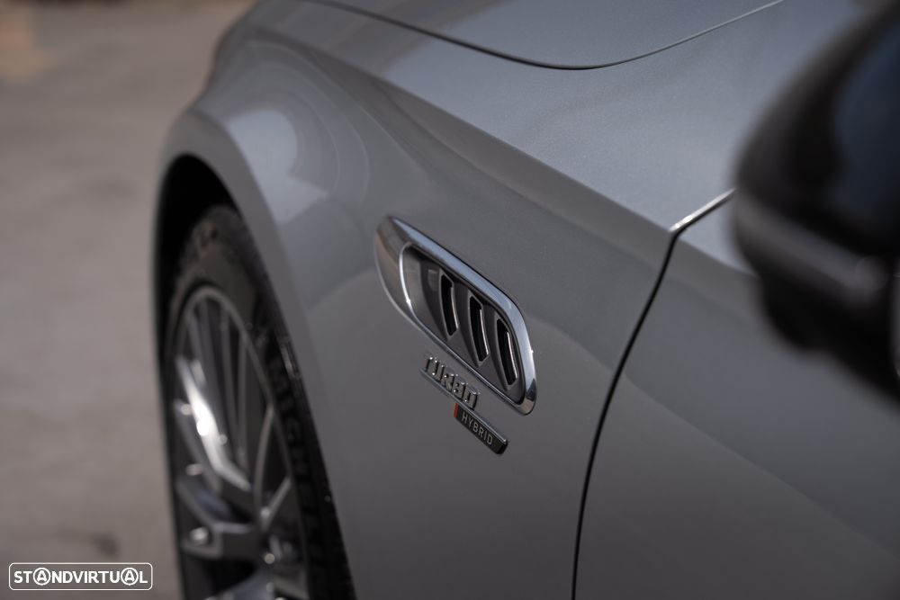 Mercedes-Benz E 53 AMG Hybrid 4Matic+ - 30